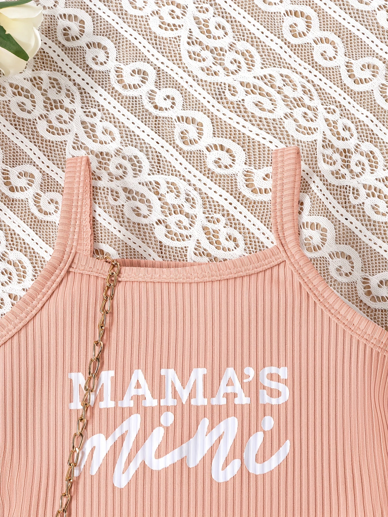 2pcs Toddler Girls Letter "MAMA'S MINI" Graphic Cami Top & Elastic Waist Shorts Set Kids Summer Outdoor Clothes