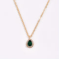 A Delicate Green Water Drop Synthetic Zirconia Inlaid Necklace, A Golden Female Fashion Accessory Gift.
