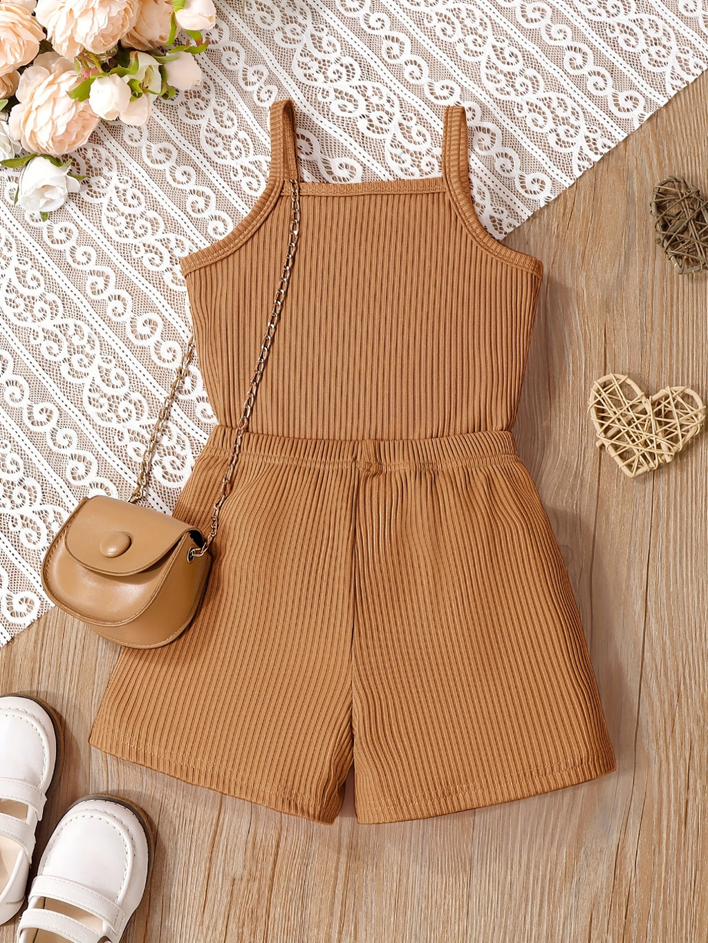 2pcs Toddler Girls Letter "MAMA'S MINI" Graphic Cami Top & Elastic Waist Shorts Set Kids Summer Outdoor Clothes