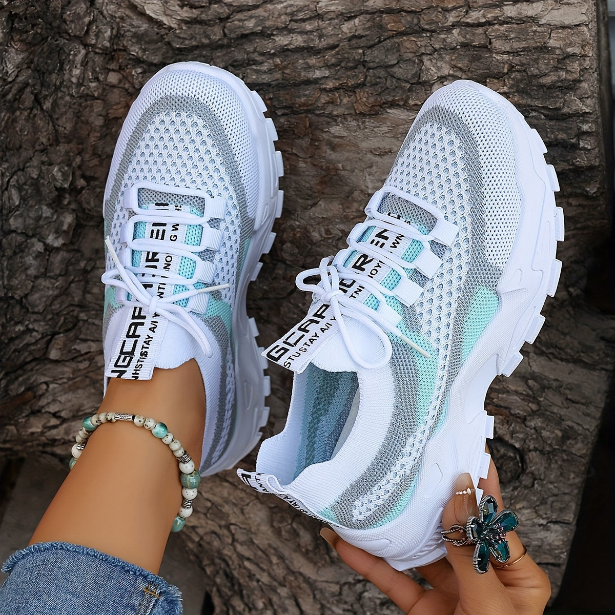 Women'S Color-Blocked Casual Sneakers, Breathable Lace-Up Running Shoes with Flying Woven Design, Stylish Mesh Platform Casual Footwear.