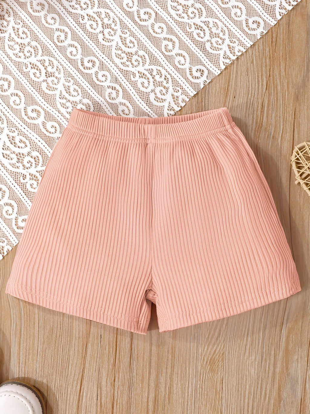 2pcs Toddler Girls Letter "MAMA'S MINI" Graphic Cami Top & Elastic Waist Shorts Set Kids Summer Outdoor Clothes