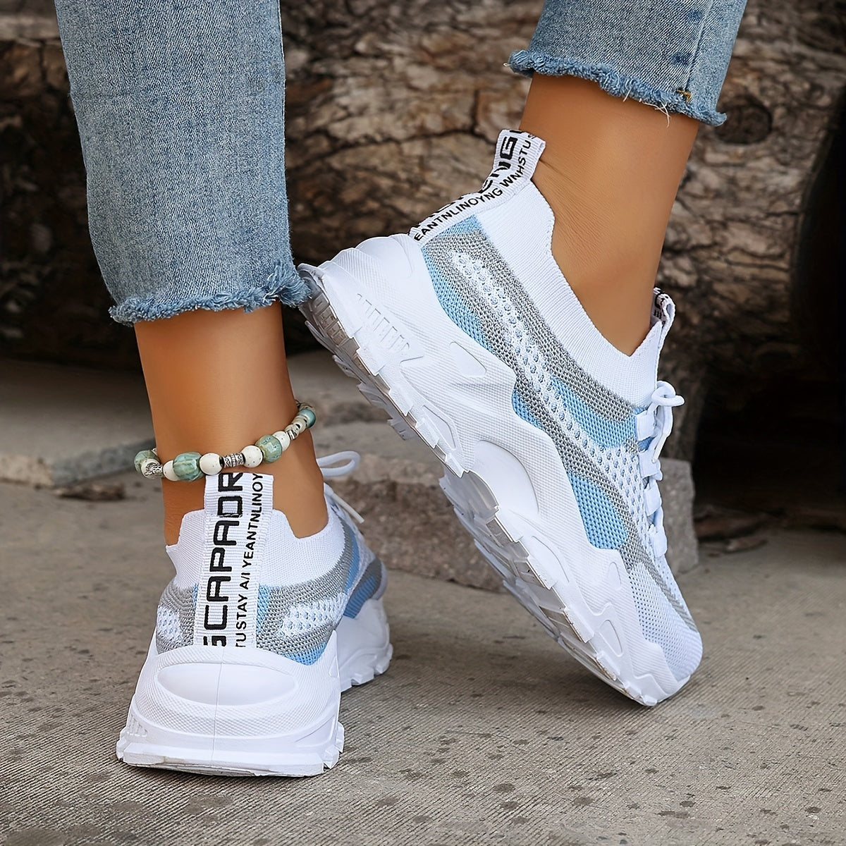 Women'S Color-Blocked Casual Sneakers, Breathable Lace-Up Running Shoes with Flying Woven Design, Stylish Mesh Platform Casual Footwear.